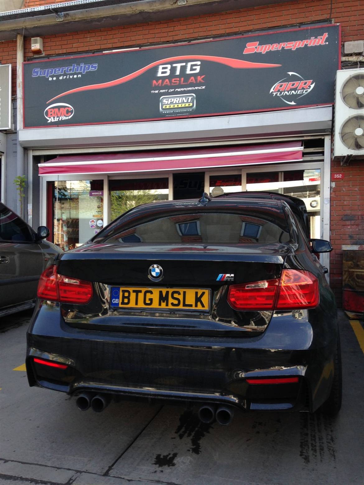 BMW-316i-F300.jpg