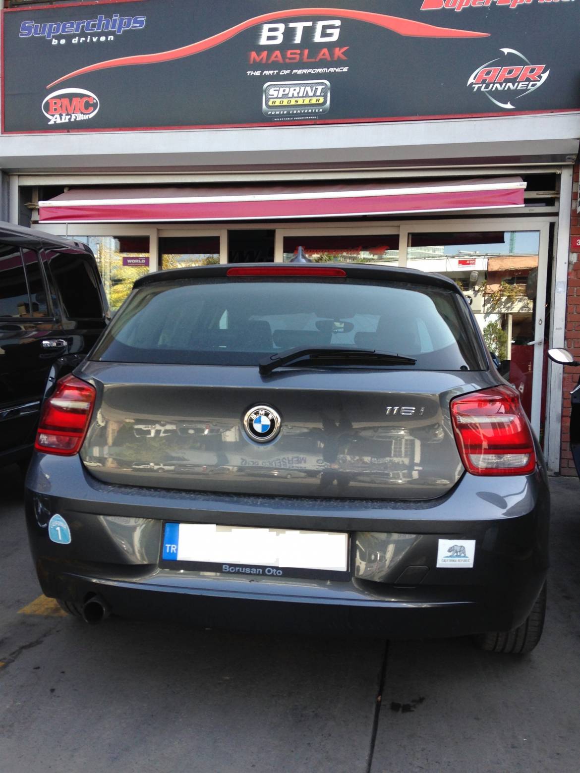 BMW-F20-116iii.jpg